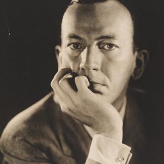 Link to Online Exhibition: Star Quality: The World of Noel Coward